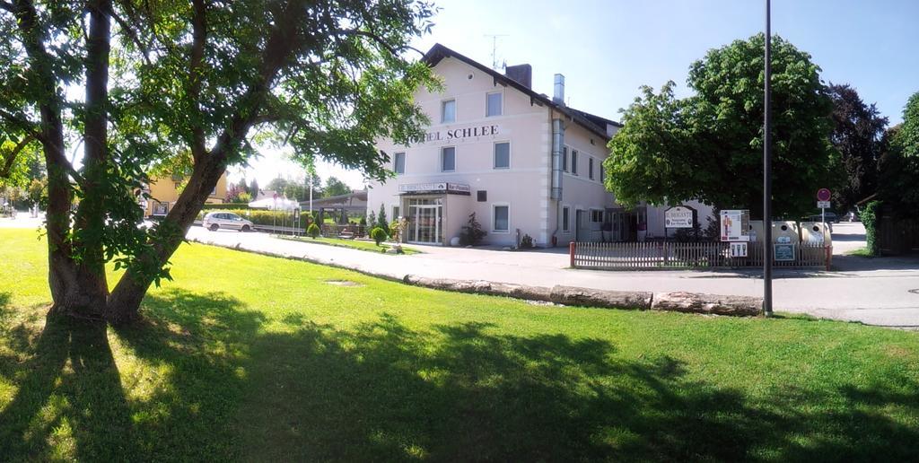 Hotel Schlee Hohenschäftlarn Exterior foto